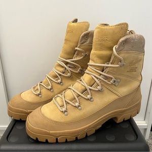 Danner Men’s Military Combat Hiker Gore Tex Boots Size 10